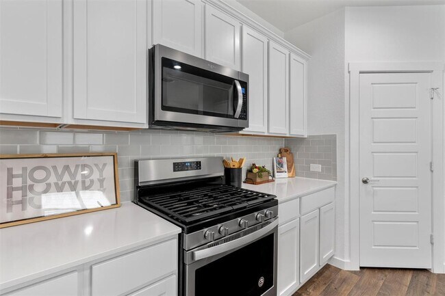 Building Photo - 13609 Baileyfield Dr