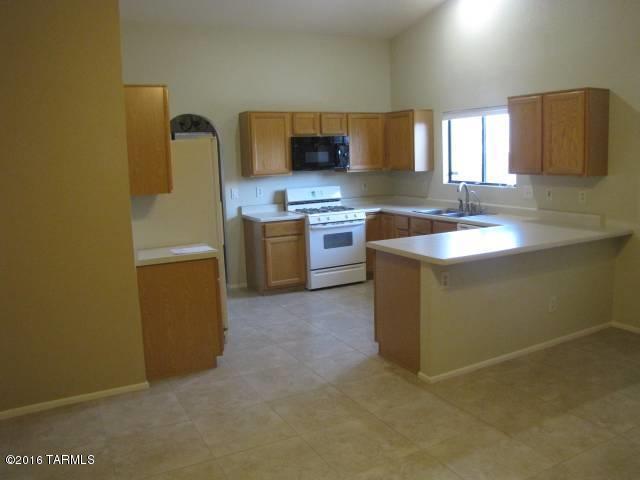 Building Photo - 7960 S Carbury Way