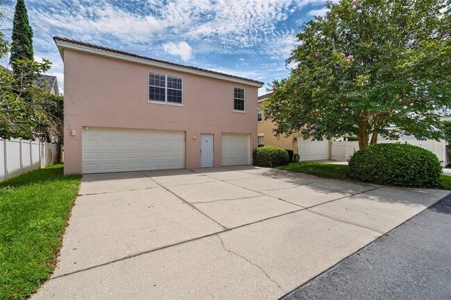 Building Photo - 2074 Shaw Ln