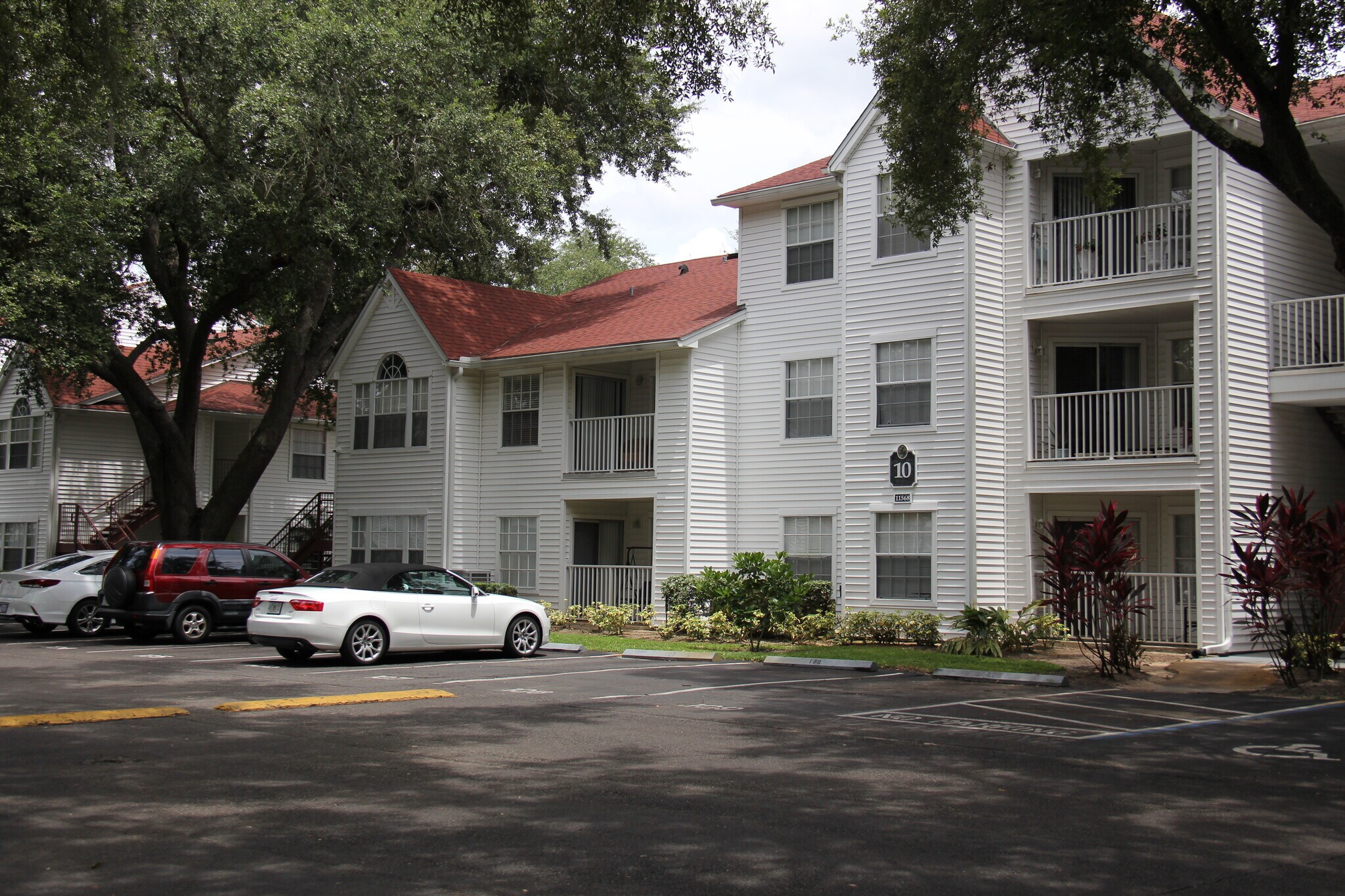 Building Photo - 11568 Westwood Blvd
