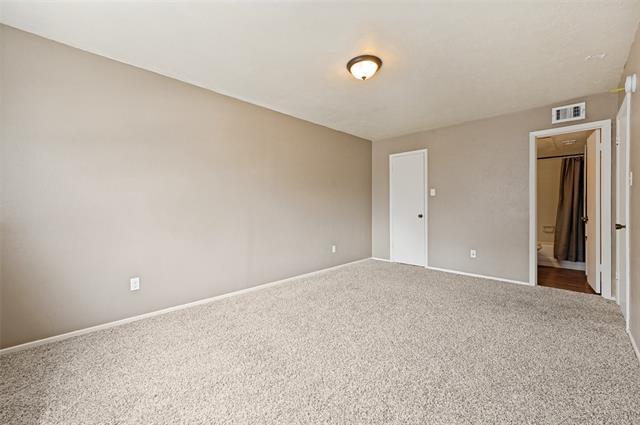 Building Photo - 6005 Danbury Ln