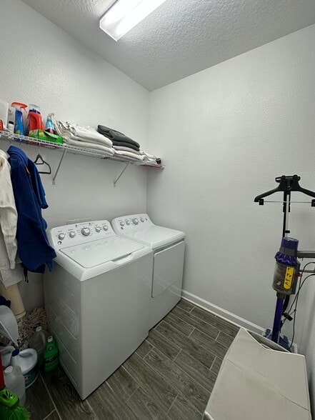 Building Photo - 3002 Prelude Ln