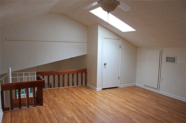 Building Photo - 252 Granite Dr