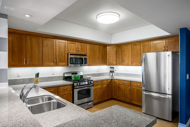 Building Photo - The Admiralty, 4170 Admiralty Way