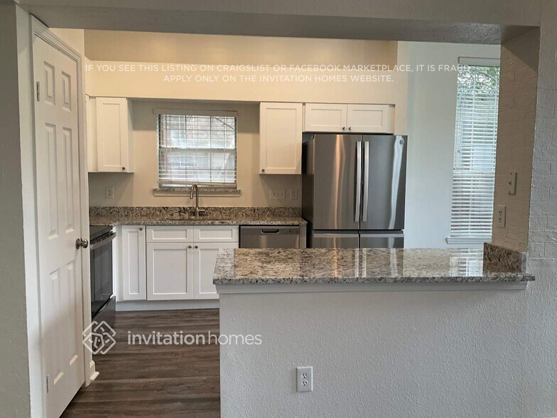 Building Photo - 8737 Pedernales Trail