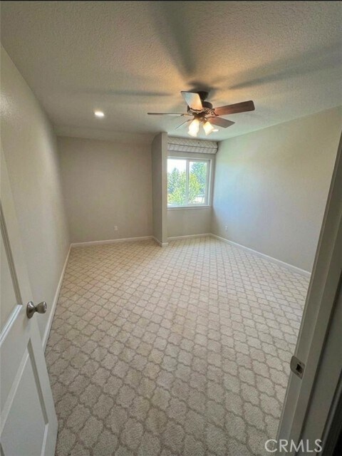 Building Photo - 2235 El Capitan Dr