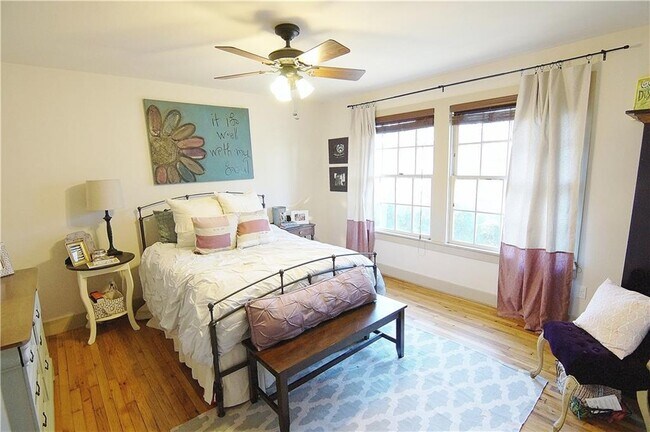 Building Photo - 3911 Willbert Rd