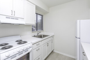 Interior Photo - Tapiola Village Senior Apartments