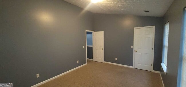 Building Photo - 6093 Camden Forrest Cove
