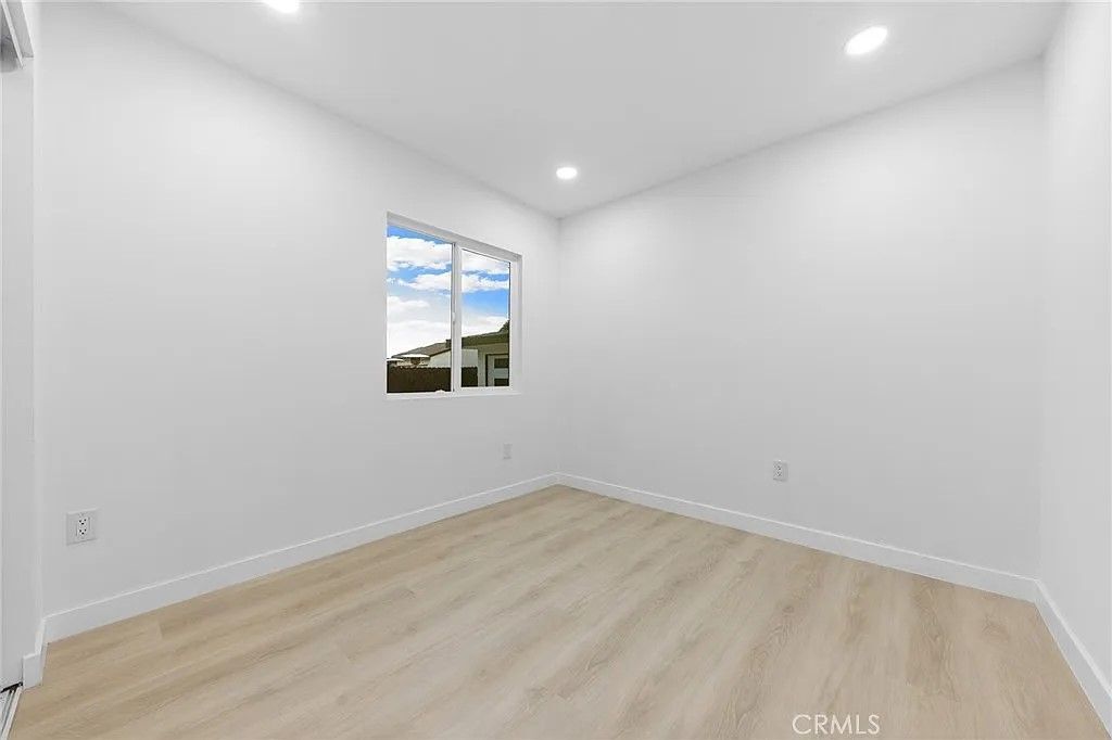 Building Photo - 344 Pamela Rd