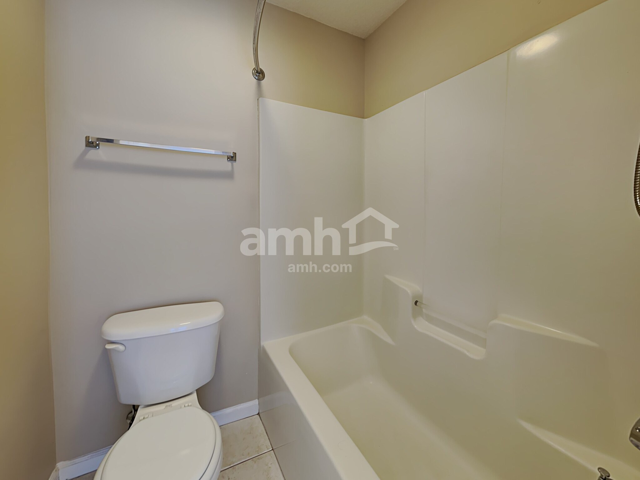 Building Photo - 160 Charlotte Ct