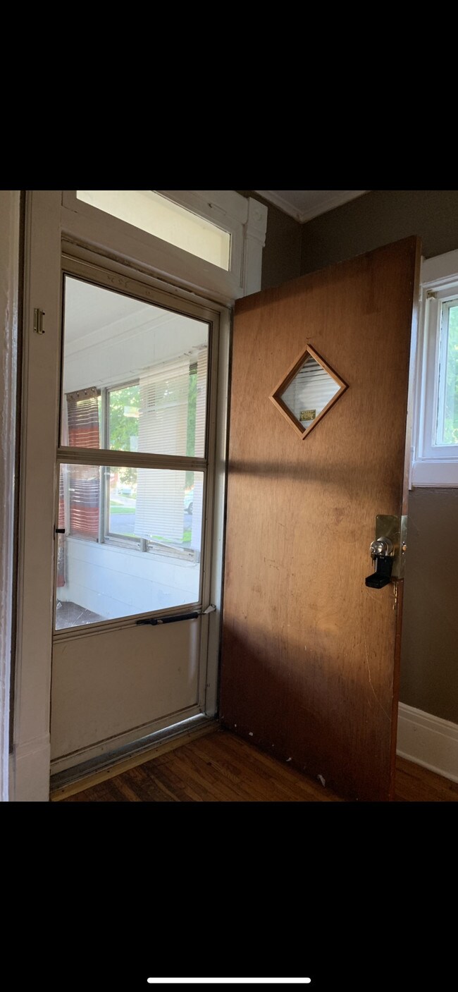 Building Photo - 2635 N Missouri Ave