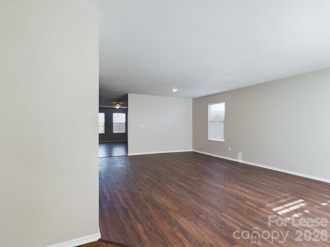 Building Photo - 12621 Dervish Ln