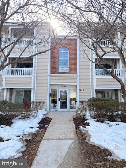 Building Photo - 37 Wickham Ct