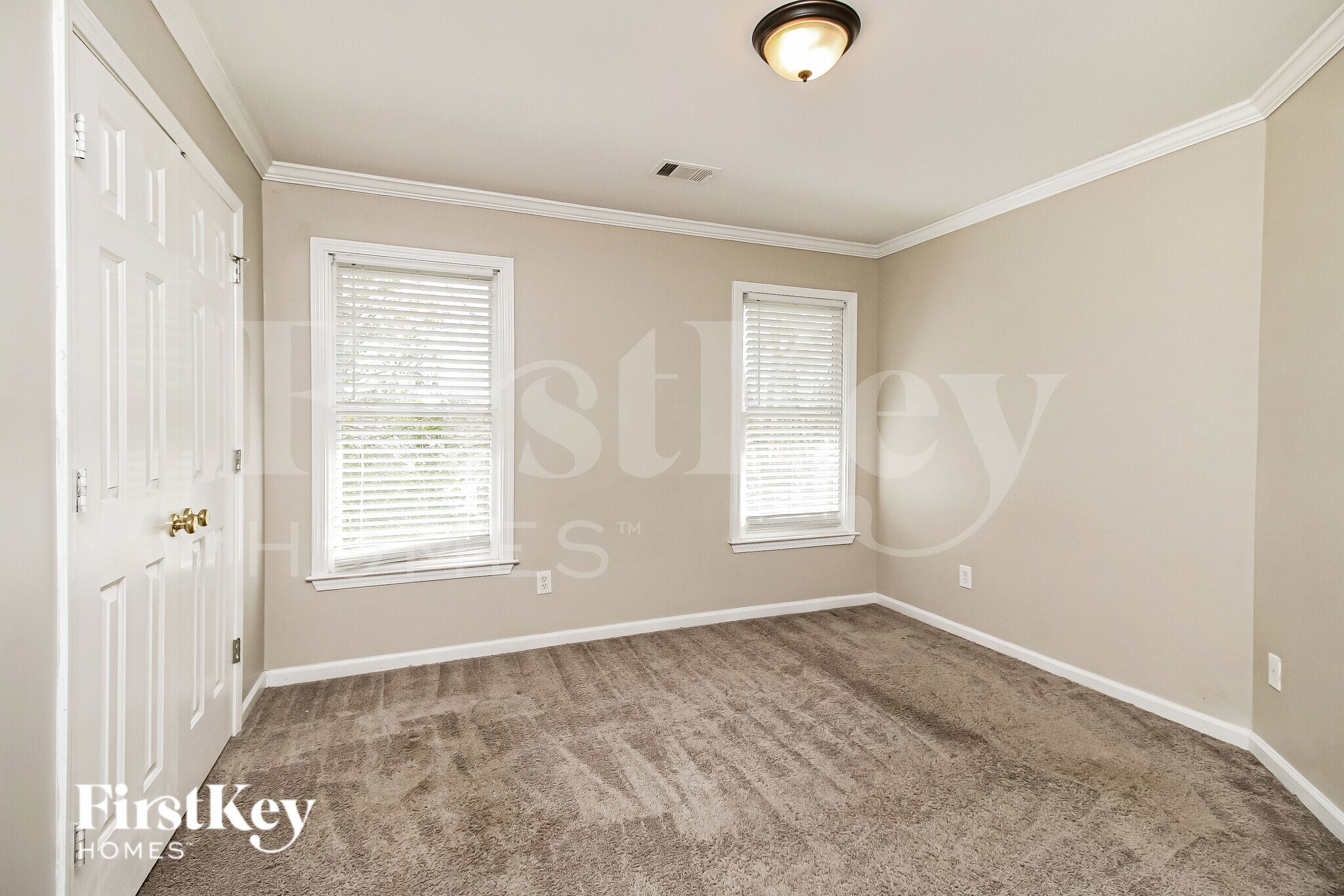 Building Photo - 4042 Brooks Mill Dr