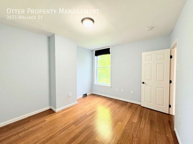 Building Photo - 3633 Wallace St