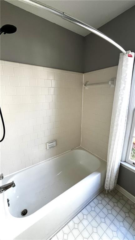 Building Photo - 175 Boxford Ct