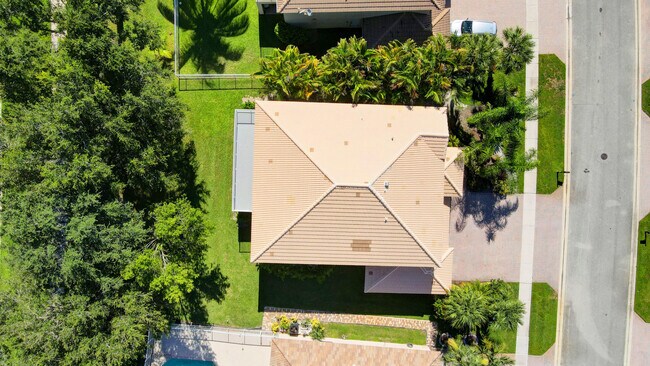 Building Photo - 4006 Bahia Isle Cir