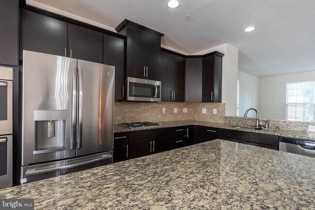 Building Photo - 4309 Adkisson Ln
