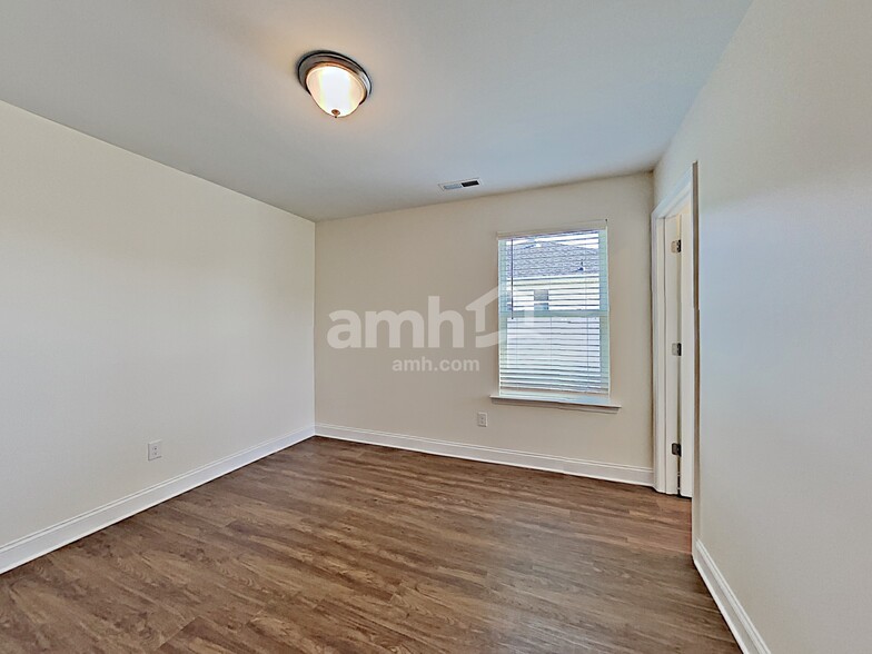 Building Photo - 13009 Wishsong Ct