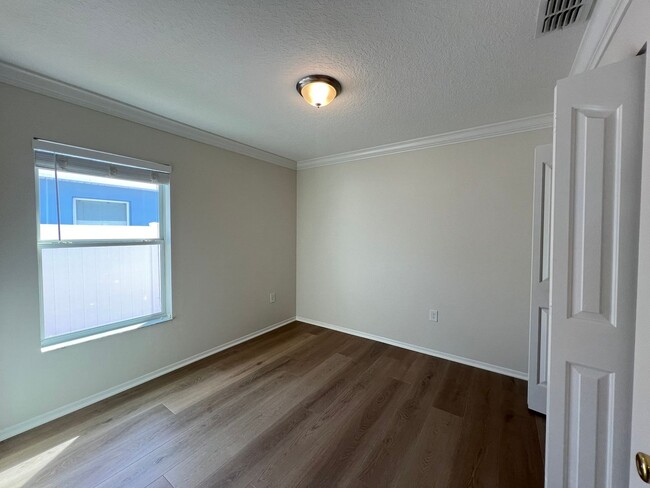 Building Photo - The perfect House for rent in Clermont!