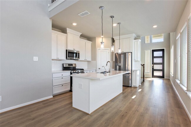 Building Photo - 21654 Lampeter River Ln