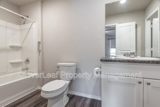 Building Photo - 10214 Robbins Grove