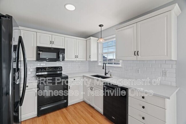 Building Photo - 2955 Hearthside Dr