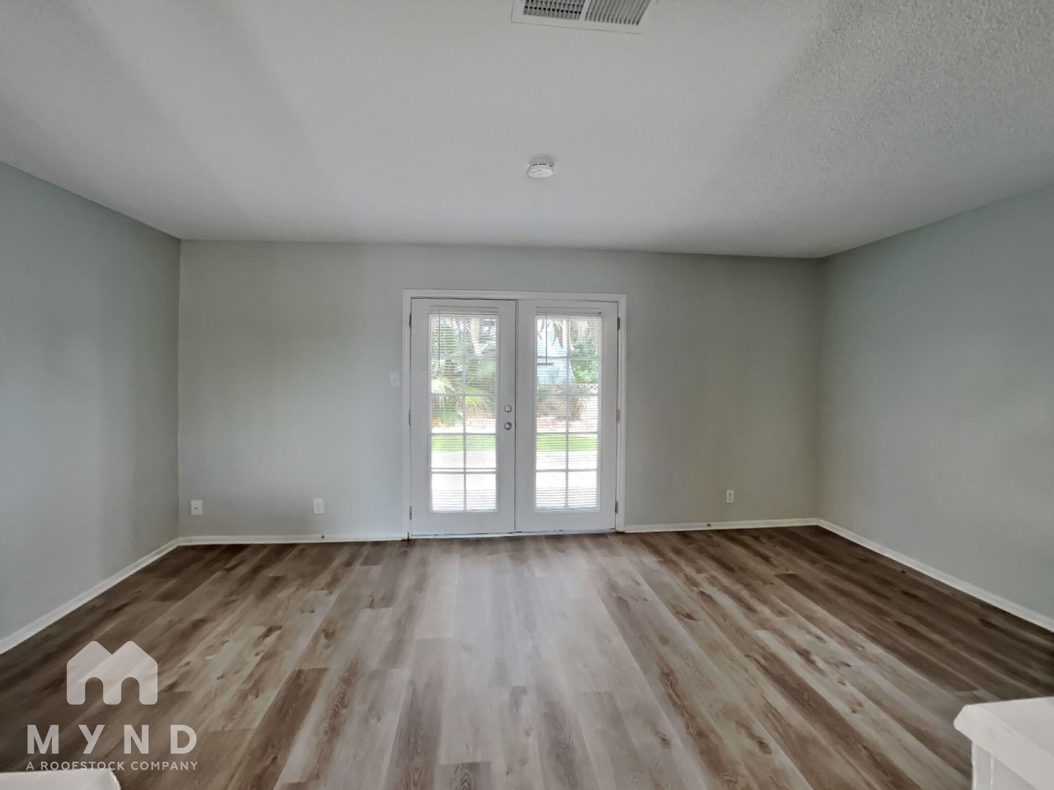 Building Photo - 4004 Chinchilla Ave