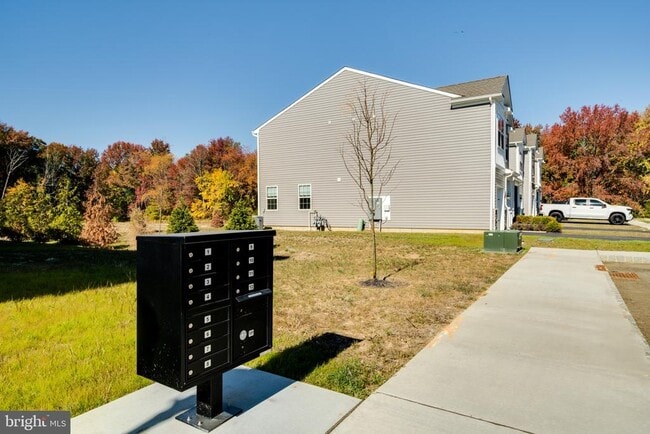 Building Photo - 69 Nelsons Wy