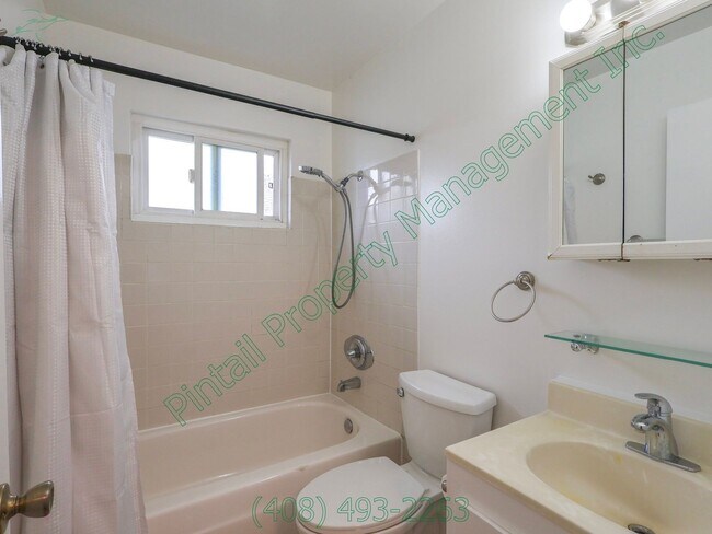 Building Photo - 4771 Capay Dr