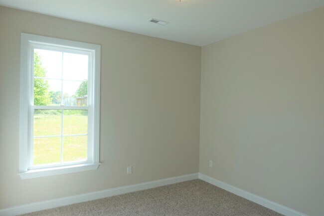 Building Photo - 202 Turkey Trot Rd