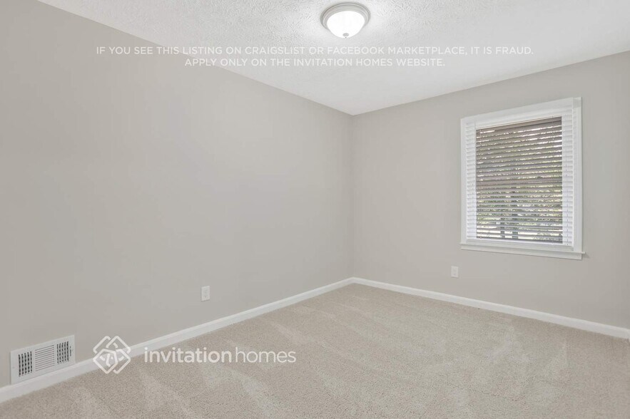 Building Photo - 750 Navajo Trail