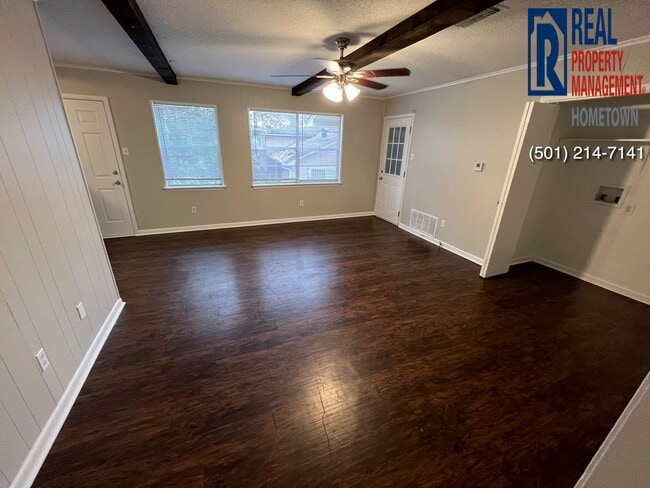 Building Photo - 3211 Duke Ct