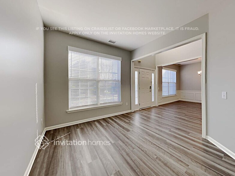 Building Photo - 9135 Hearst Ct