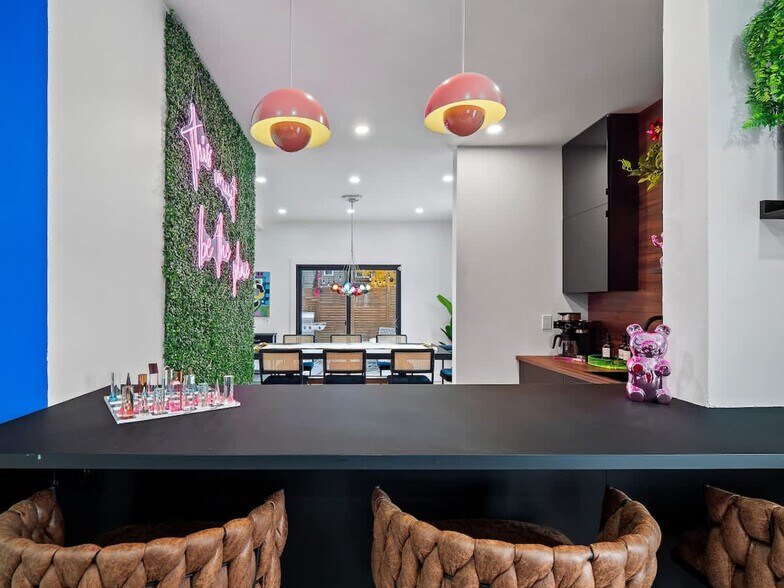 Building Photo - 25 N Rose Blvd