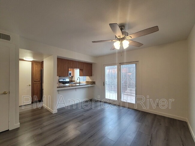 Building Photo - 6693 Greenback Ln