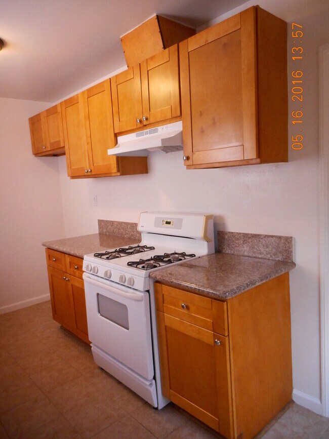 Building Photo - 1111WA