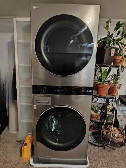 Building Photo - 601 Ocean Ave