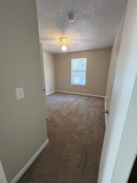 Building Photo - 4601 Packard Dr