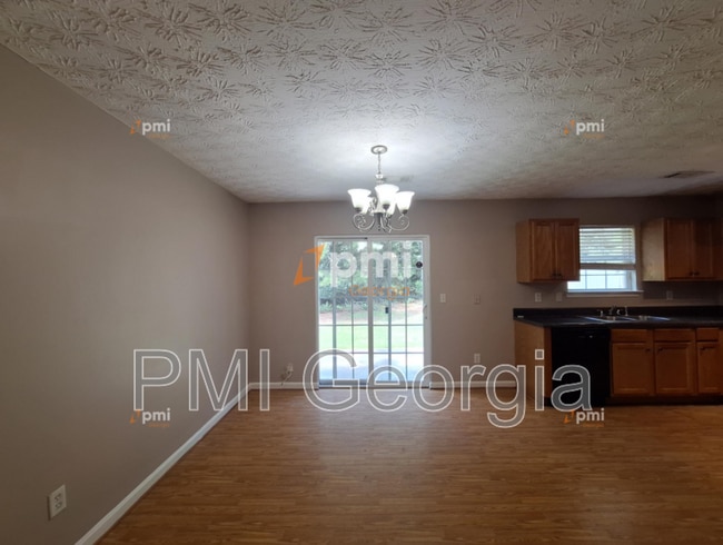 Building Photo - 636 Georgetown Ct