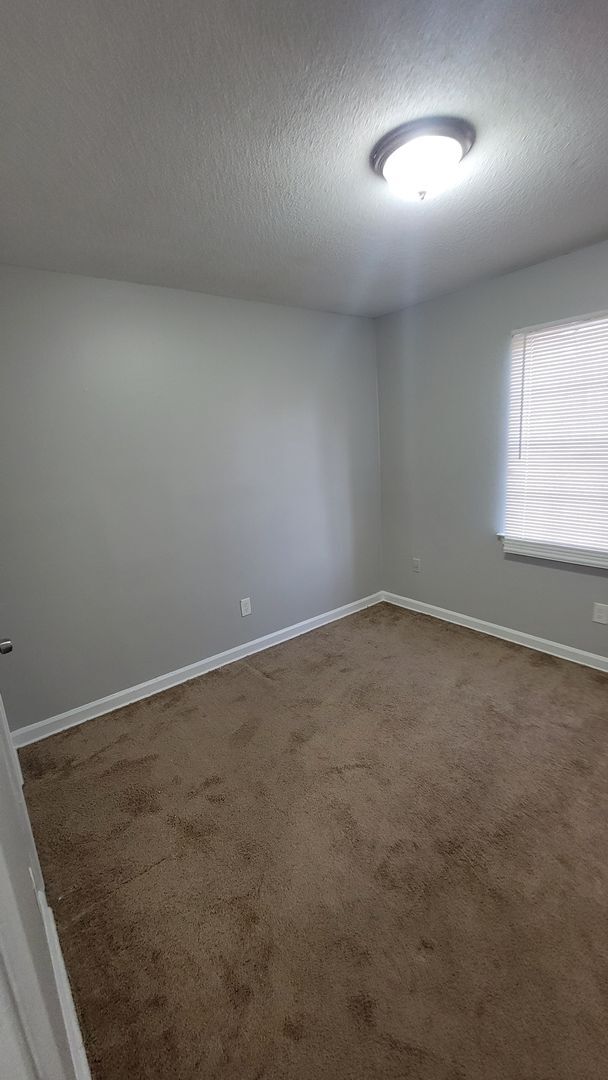 Building Photo - 5203 Black Diamond Cove