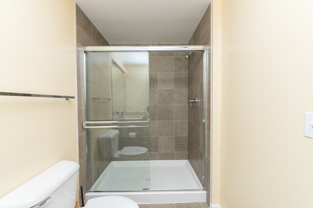 Building Photo - 1134 W Granville unit 803