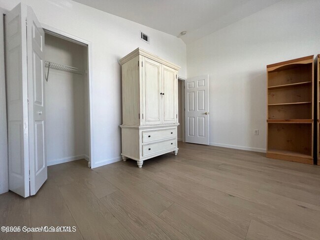 Building Photo - 1683 Cape Palos Dr