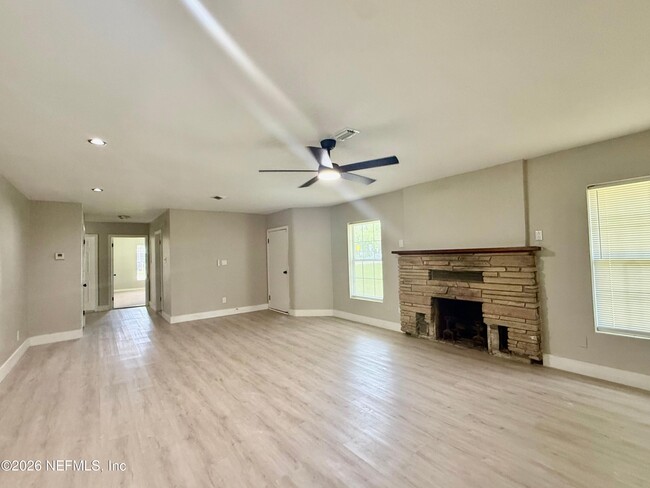 Building Photo - 6006 Catoma St