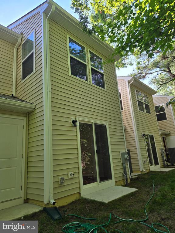 Building Photo - 803 Blue Wing Ct
