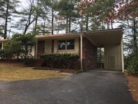 Building Photo - 129 W Blythe Cir