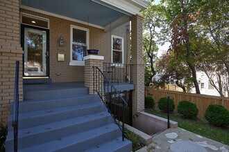 Building Photo - Petworth Stunner with Garage