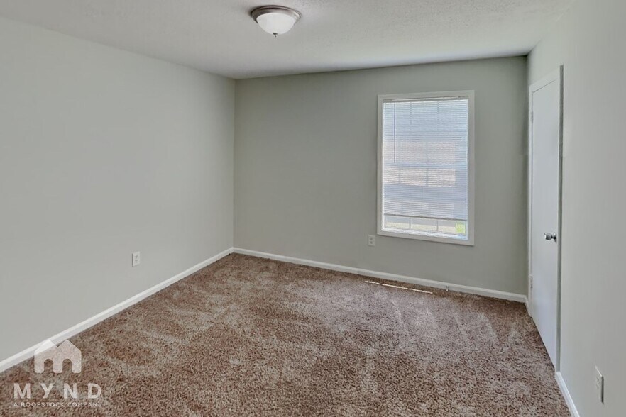Building Photo - 2569 Richwood St