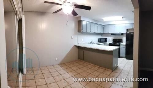 Building Photo - Villa East Apartments
